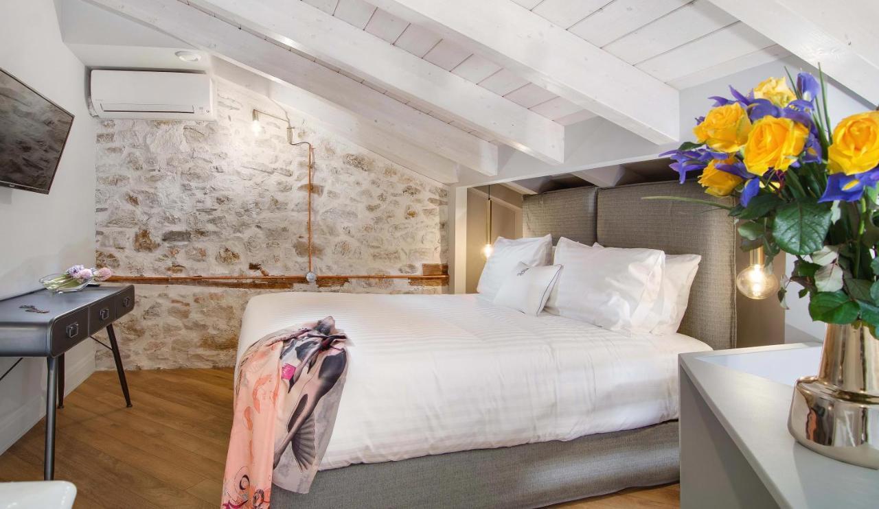 Hotel Boulgari Яніна Екстер'єр фото