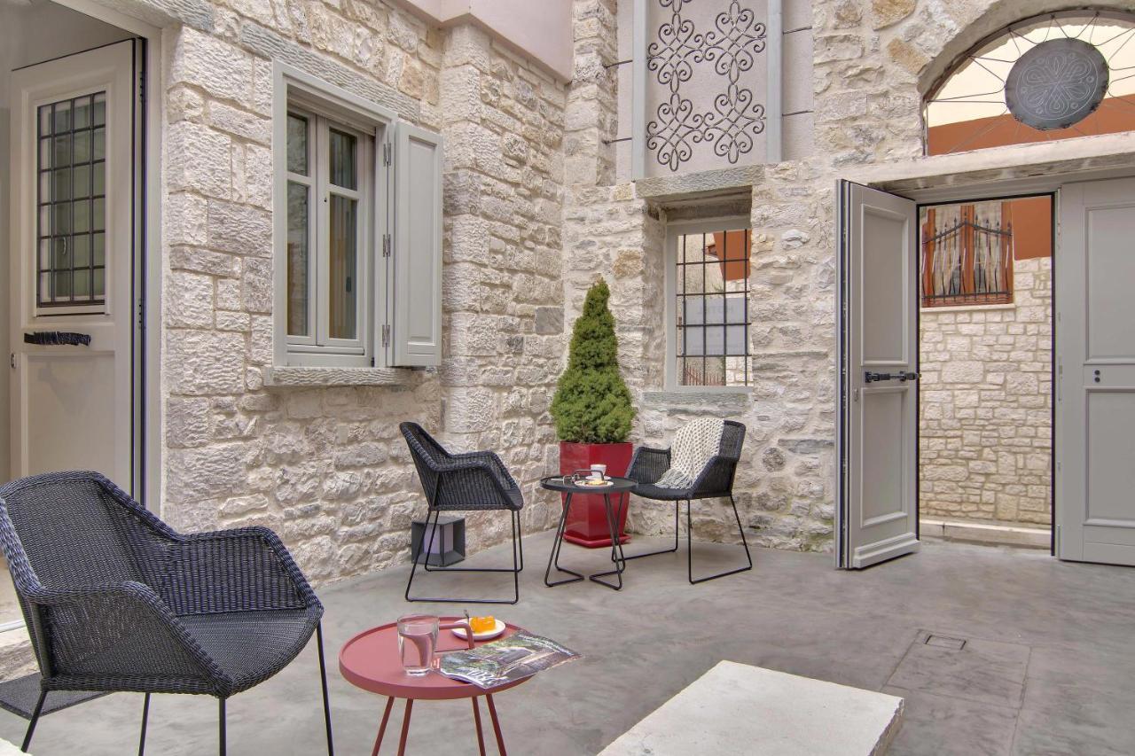 Hotel Boulgari Яніна Екстер'єр фото